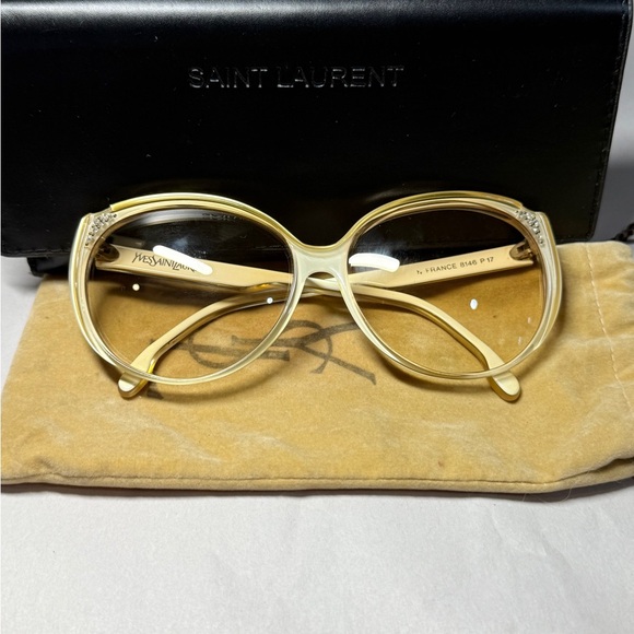 Yves Saint Laurent Cream Sunglasses - Picture 9 of 10